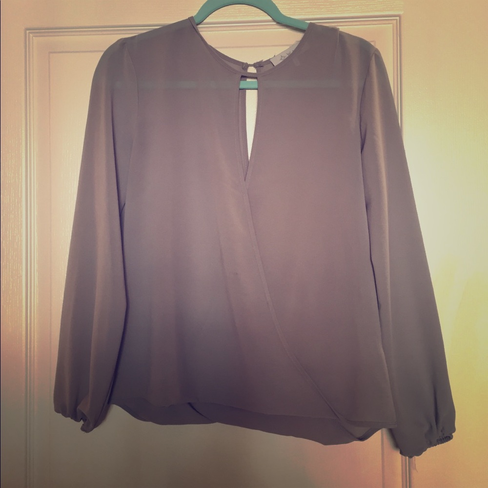 Gray drapey v-neck top
